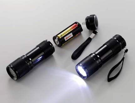 アルミ製強力9光ライト